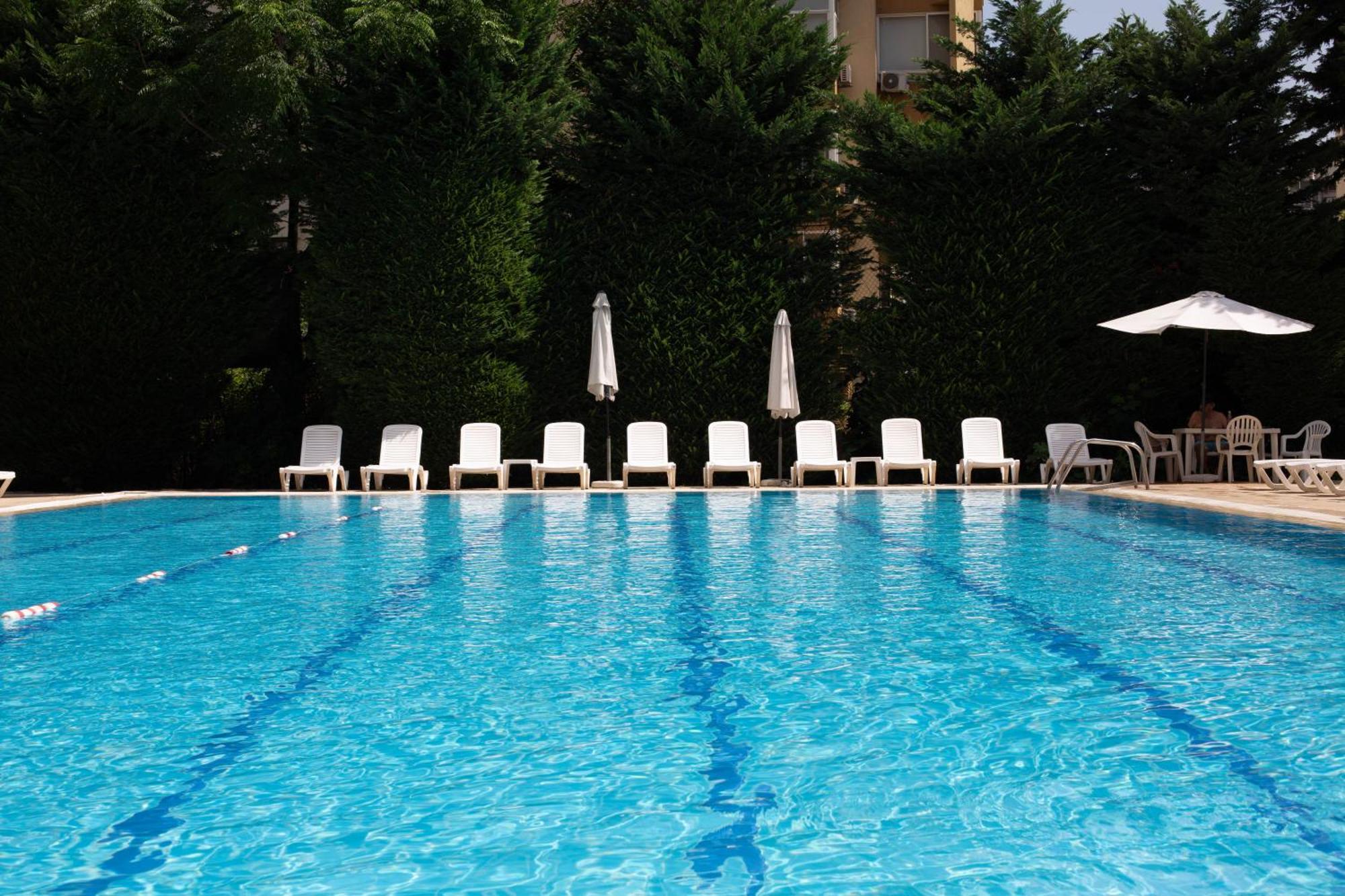 Cosmopolitan Hotel Beirut Exterior photo