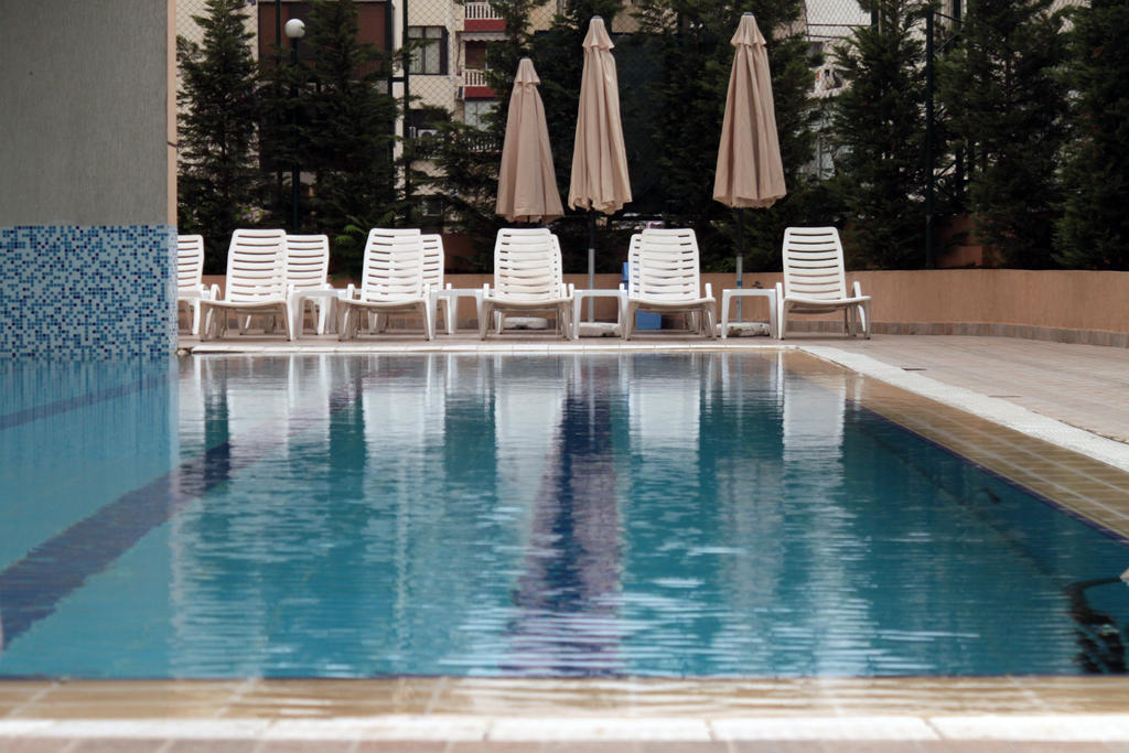 Cosmopolitan Hotel Beirut Exterior photo
